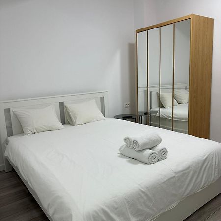Catedral Apartment Бухарест Екстер'єр фото