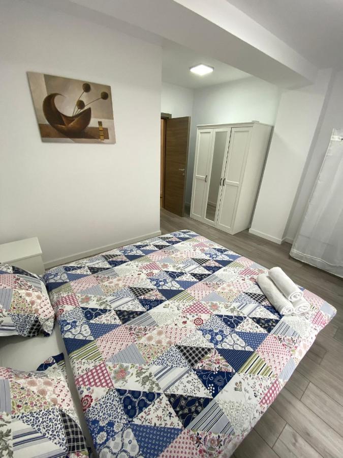 Catedral Apartment Бухарест Екстер'єр фото