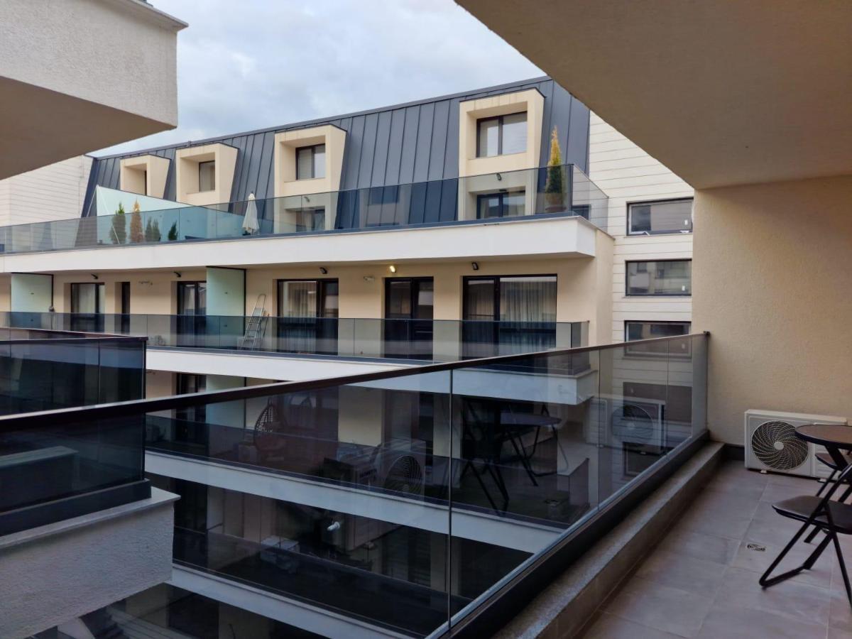 Catedral Apartment Бухарест Екстер'єр фото