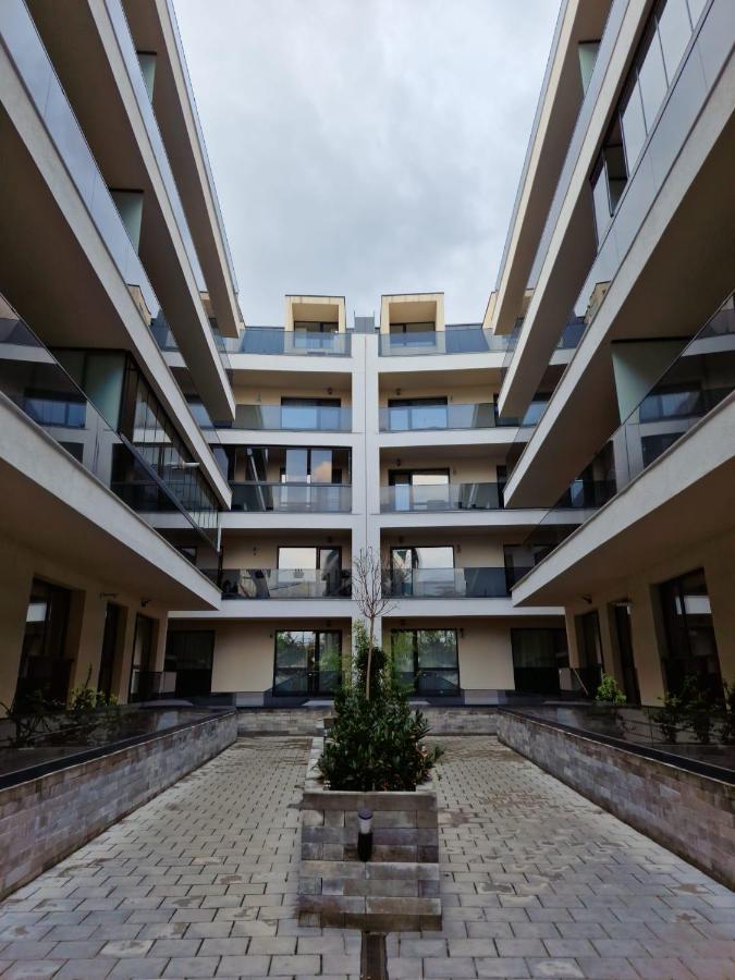 Catedral Apartment Бухарест Екстер'єр фото