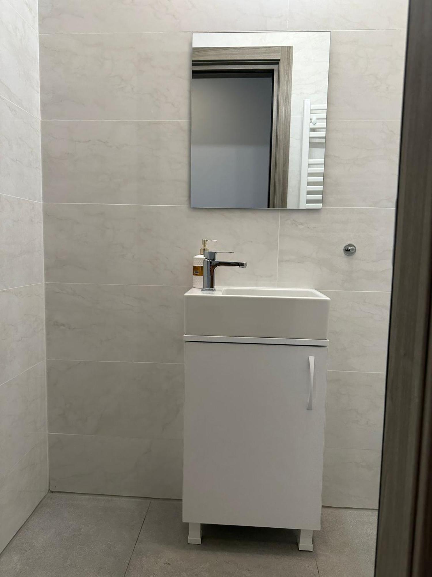 Catedral Apartment Бухарест Екстер'єр фото